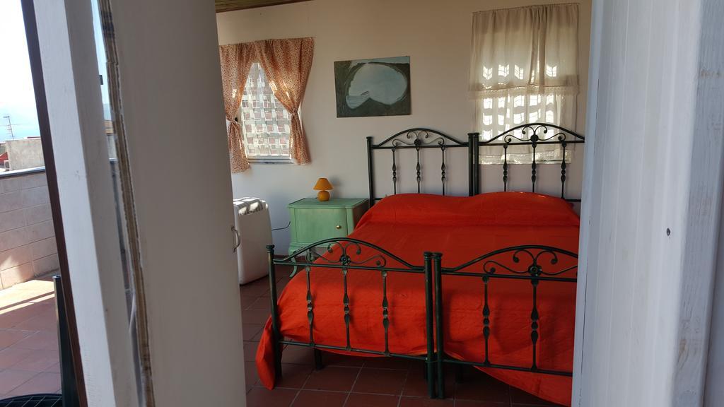 Апартаменти Villino Angela A Sant'Anna Boscotrecase Екстер'єр фото