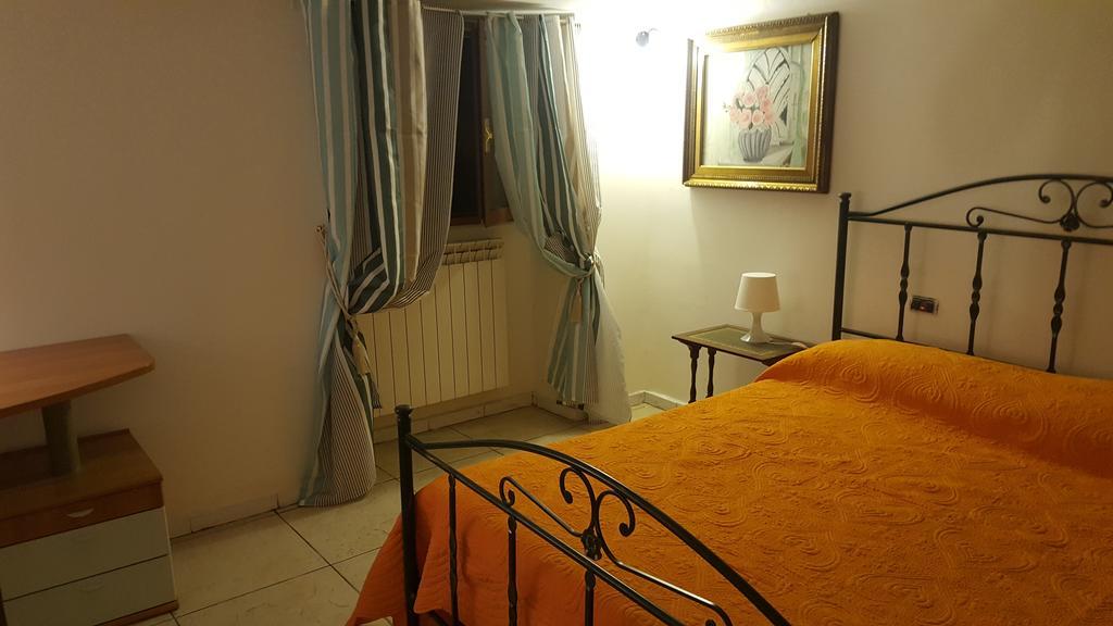 Апартаменти Villino Angela A Sant'Anna Boscotrecase Екстер'єр фото